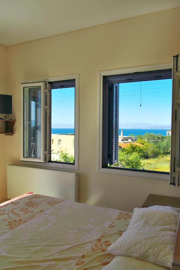 Georgia'S House Villa Aegina Exteriör bild